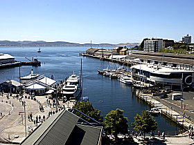 Sullivans Cove Apartments - Brooke St Penthouses - Hotel Accommodation 1