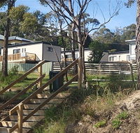 Coningham Beach Holiday Cabins - Hotel Accommodation