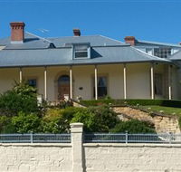 Lodge on Elizabeth - The - Hotel Accommodation