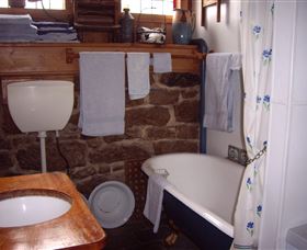 Forget-Me-Not Cottage - Hotel Accommodation 2