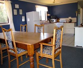 Engadine Cottage - Hotel Accommodation 1