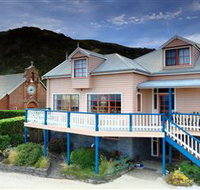 Hanlon House - Hotel Accommodation