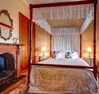 Abbey's Spa Cottage - Hotel Accommodation