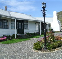Touchwood Cottages  Craft Gallery  Cafe - Hotel Accommodation