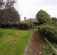 Camellia Cottage On Maple Hill - Hotel Accommodation