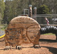 Land of the Giants Caravan Park - Hotel Accommodation