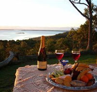 Island View Spa Cottage - Hotel Accommodation