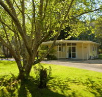 Russell Falls Holiday Cottages - Hotel Accommodation