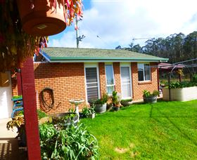 Quamby Pines Chalet B & B - Hotel Accommodation 0