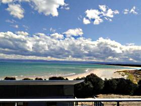 Freycinet Beach Apartments - Hotel Accommodation 0