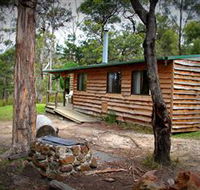 Gumleaves Bush Holidays - Hotel Accommodation