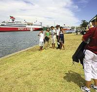 Lakeside Tourist Caravan Park - Hotel Accommodation