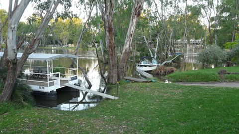 Riverside Waterfront Motel Wahgunyah - Hotel Accommodation 0