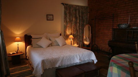 Elmstead Cottages - Hotel Accommodation 3