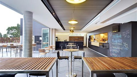 Atura Dandenong - Hotel Accommodation 1