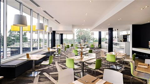 Atura Dandenong - Hotel Accommodation 2