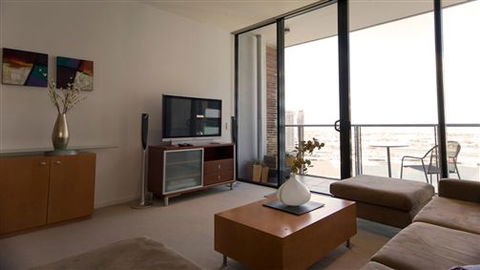 Apartments Melbourne Domain Docklands - Hotel Accommodation 3
