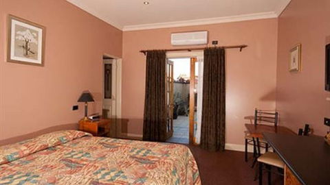 Grand Central Accommodation B&B Cobden - Hotel Accommodation 2
