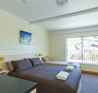 Falls Creek Hotel - Hotel Accommodation