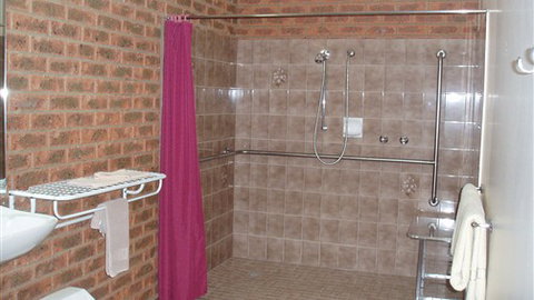 Advance Motel - Hotel Accommodation 6