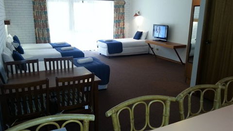 Barooga Country Inn Motel - Hotel Accommodation 2