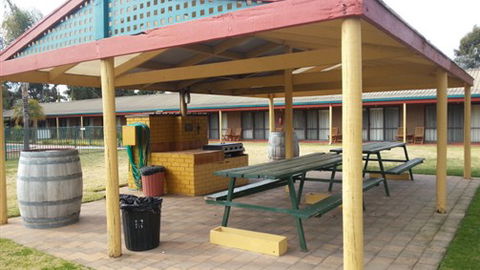 Barooga Country Inn Motel - Hotel Accommodation 6