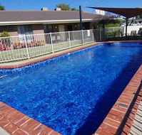 Jacaranda Motel  Holiday Units - Hotel Accommodation