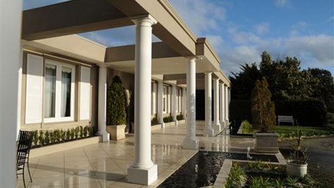 Norwood House  - Hotel Accommodation 0