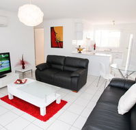 112 Olive Apartments - Hotel Accommodation