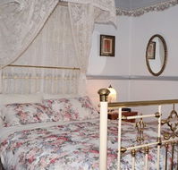 Cuddledoon Cottages BB - Hotel Accommodation