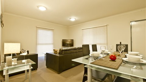 Moonlight Bay Resort - Hotel Accommodation 1