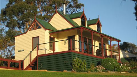 Loves Lane Cottages - Hotel Accommodation 7