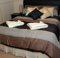 Alpine Country Cottages Studio 3 - Hotel Accommodation