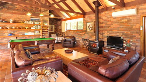 Langbrook Estate Cottages - Hotel Accommodation 3