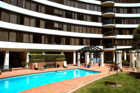 BreakFree Capital Tower - Hotel Accommodation 2