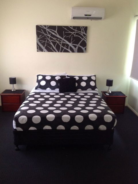 Garunya Executive Townhouse - Hotel Accommodation 3