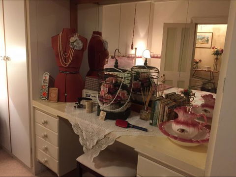 Hillside Cottage - Hotel Accommodation 5