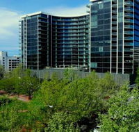 Astra Apartments - Manhattan - Hotel Accommodation