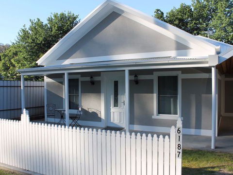 Jessie's Creek Cottage - Hotel Accommodation 0