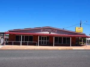 Railway Hotel Condobolin - Hotel Accommodation 0