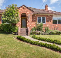 The Yellow Door Guesthouse - Hotel Accommodation