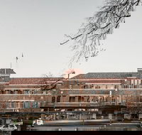 Hotel Canobolas - Hotel Accommodation