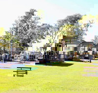 Discovery Parks - Maidens Inn Moama - Hotel Accommodation