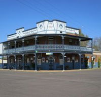 Commercial Hotel Curlewis - Hotel Accommodation