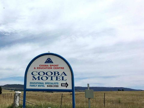 Cooba Holiday Motel - Hotel Accommodation 0