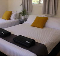 Mataranka Roadhouse and Cabins - Hotel Accommodation