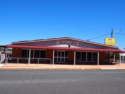 Railway Hotel Condobolin - Hotel Accommodation 1