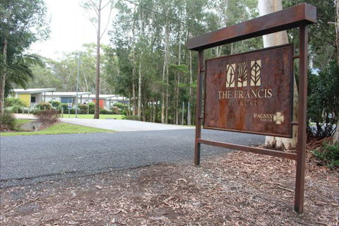 The Francis Retreat - Hotel Accommodation 1