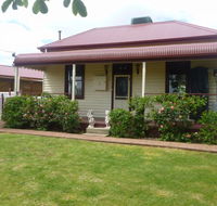 Country Cottages BB - Hotel Accommodation