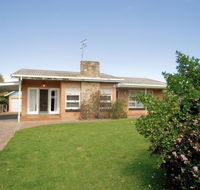Coastal Cottage - Hotel Accommodation